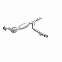 MagnaFlow Direct Fit Catalytic Converter 99 Ford F-150 4.6L