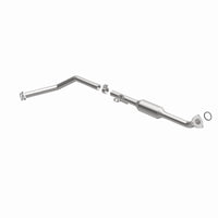 MagnaFlow Direct Fit Catalytic Converter OEM 2001-2004 Toyota Sequoia Underbody