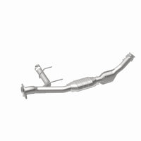 MagnaFlow Direct Fit Catalytic Converter 03-04 Ford Expedition 5.4L V8 Passenger Side