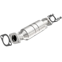 MagnaFlow Direct Fit Catalytic Converter 06-10 Hyundai Elantra 2.0L Rear/2011 Kia Soul 2.0L Rear