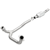 MagnaFlow Direct Fit Catalytic Converter 96 Ford E-Series Van 5.8L