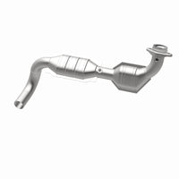 MagnaFlow Direct Fit Catalytic Converter 03-04 Ford Expedition 5.4L V8 Driver Side