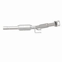 MagnaFlow Direct Fit Catalytic Converter 06-08 Volkswagen Jetta/Rabbit 2.5L (49 State)