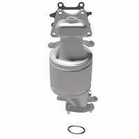 MagnaFlow Direct Fit Catalytic Converter 04-07 Saturn VUE 3.5L Front