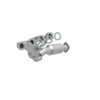 MagnaFlow Direct Fit Catalytic Converter 02-03 BMW 745i 4.4L