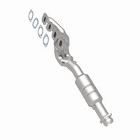 MagnaFlow Direct Fit Catalytic Converter 02-03 BMW 745i 4.4L