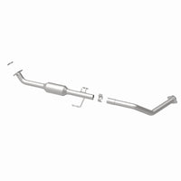 MagnaFlow Direct Fit Catalytic Converter OEM 2001-2004 Toyota Sequoia Underbody