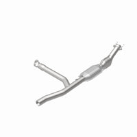 MagnaFlow Direct Fit Catalytic Converter 97-98 F150/F250 4.2L 2Wd Pa