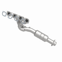 MagnaFlow Direct Fit Catalytic Converter 02-03 BMW 745i 4.4L