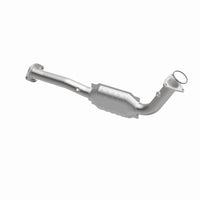 MagnaFlow Direct Fit Catalytic Converter 03-06 Hummer H2 6.0L P/S