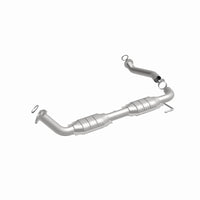 MagnaFlow Direct Fit Catalytic Converter 07-08 Tundra 5.7L Driver Side OEM