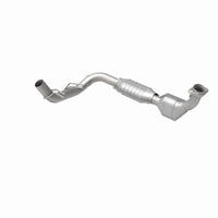 MagnaFlow Direct Fit Catalytic Converter 98 Ford Expedition 5.4L