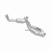 MagnaFlow Direct Fit Catalytic Converter 96-99 Taurus 3.4L Front C