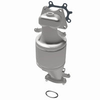 MagnaFlow Direct Fit Catalytic Converter 04-07 Saturn VUE 3.5L Front