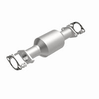 MagnaFlow Direct Fit Catalytic Converter 03-06 Kia Sorento 3.5L Rear (49 State)