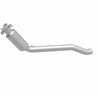 MagnaFlow Direct Fit Catalytic Converter 2010-2013 Land Rover LR4 V8 5 OEM Underbody